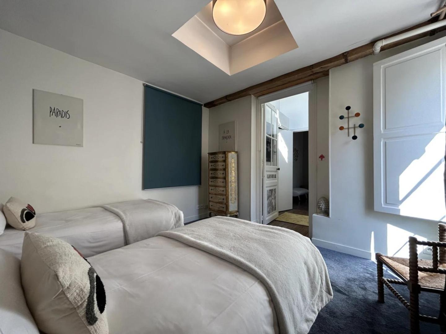 Le Henri II Hotell Le Mans Exteriör bild