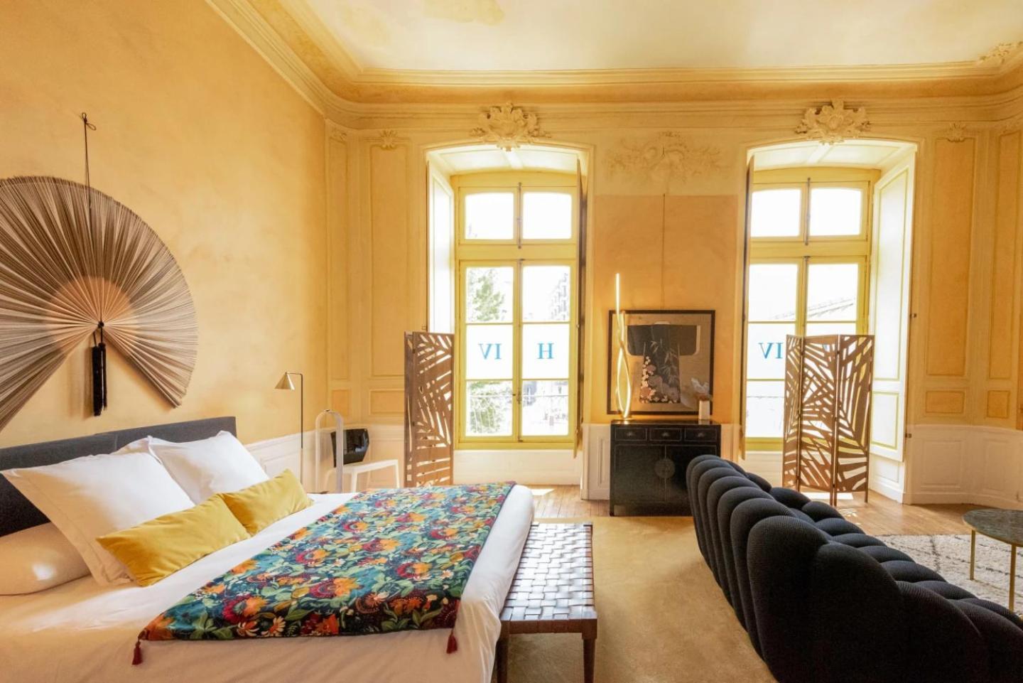 Le Henri II Hotell Le Mans Exteriör bild
